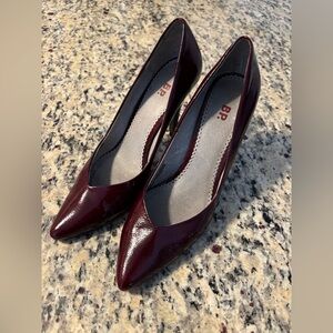bp Women's Burgundy Patent Pointed Toe Heels